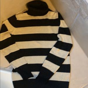 30% OFF BUNDLES! Sweater